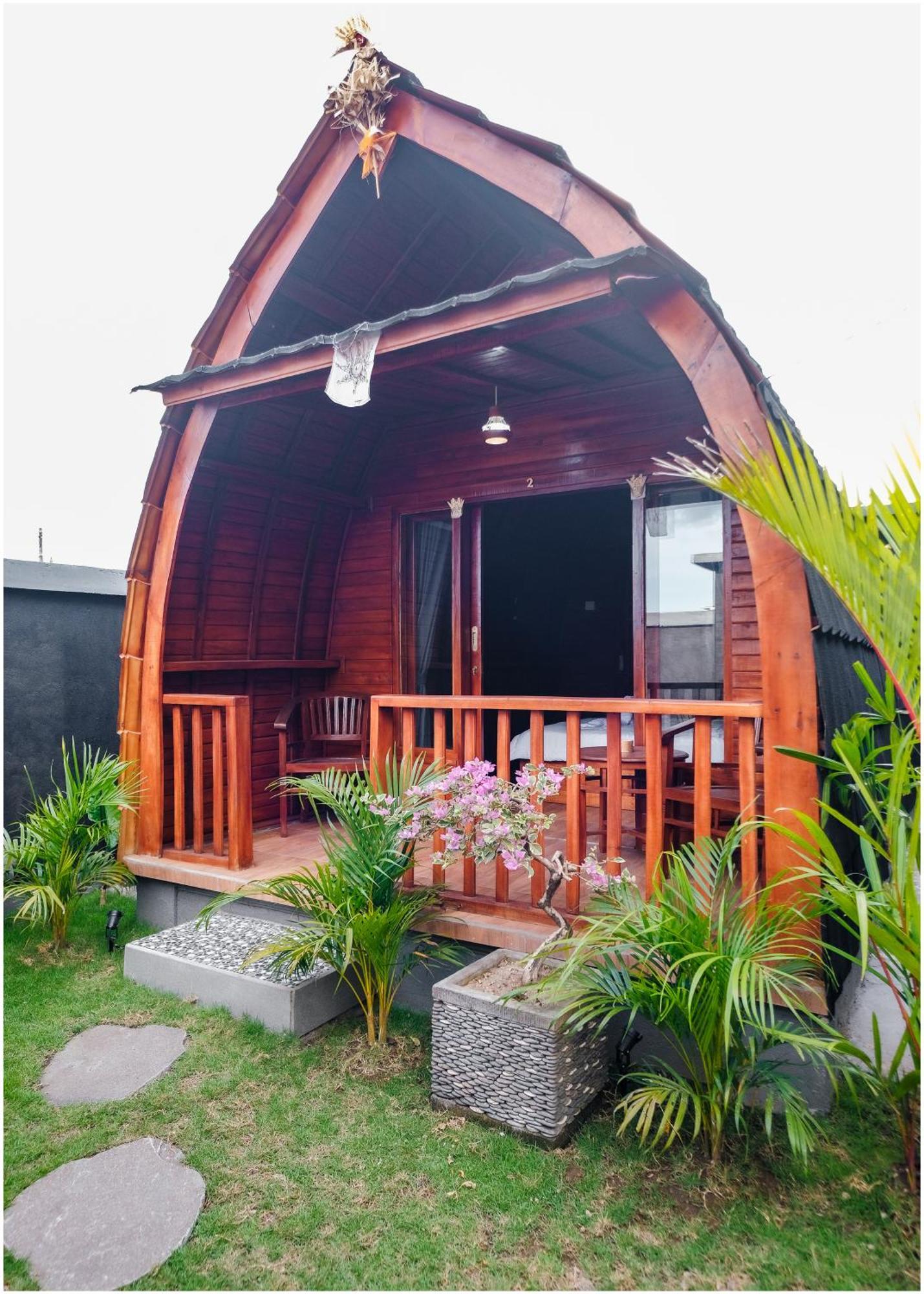 Hotel The Backyard House Selemadeg Exterior foto