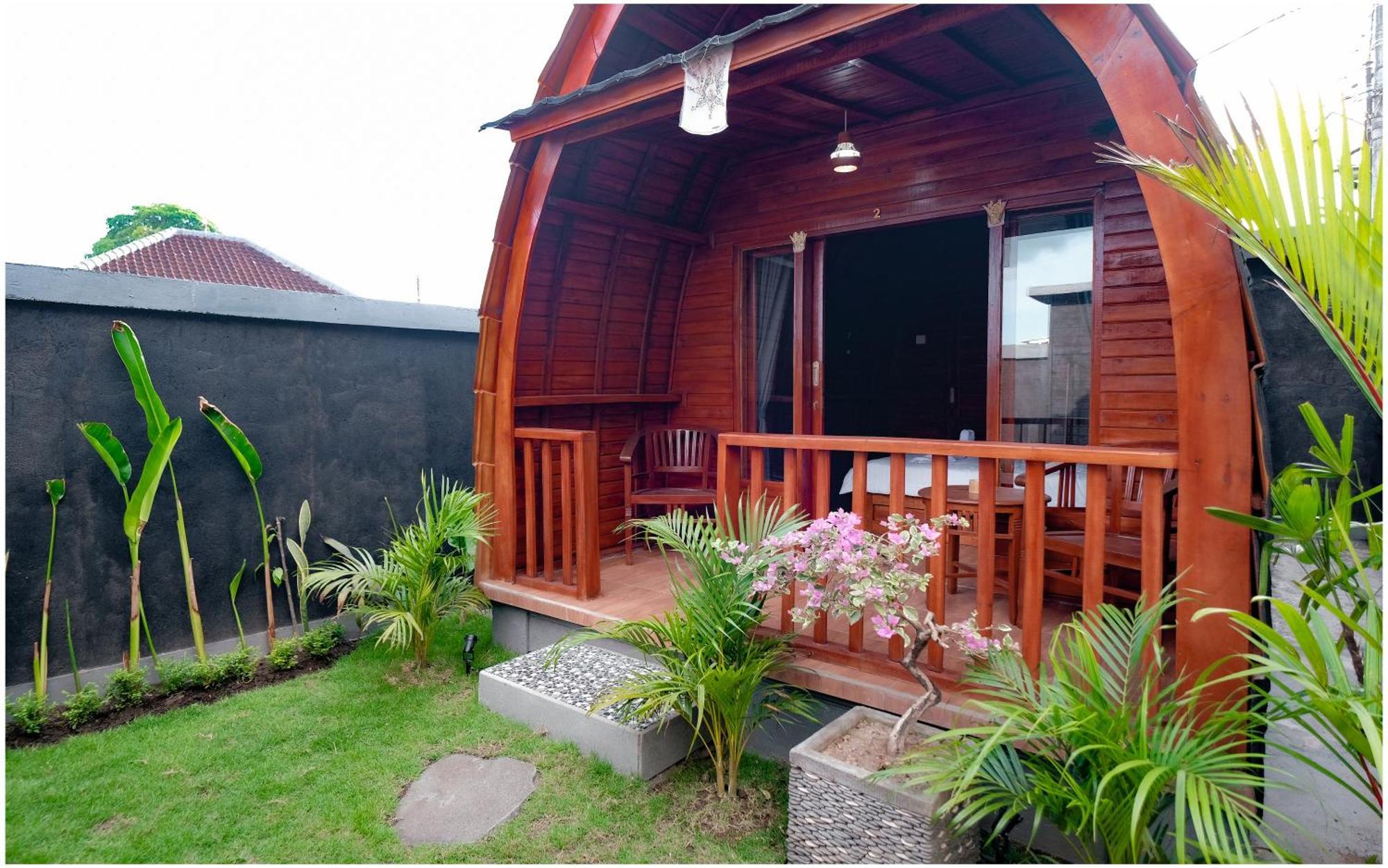 Hotel The Backyard House Selemadeg Exterior foto