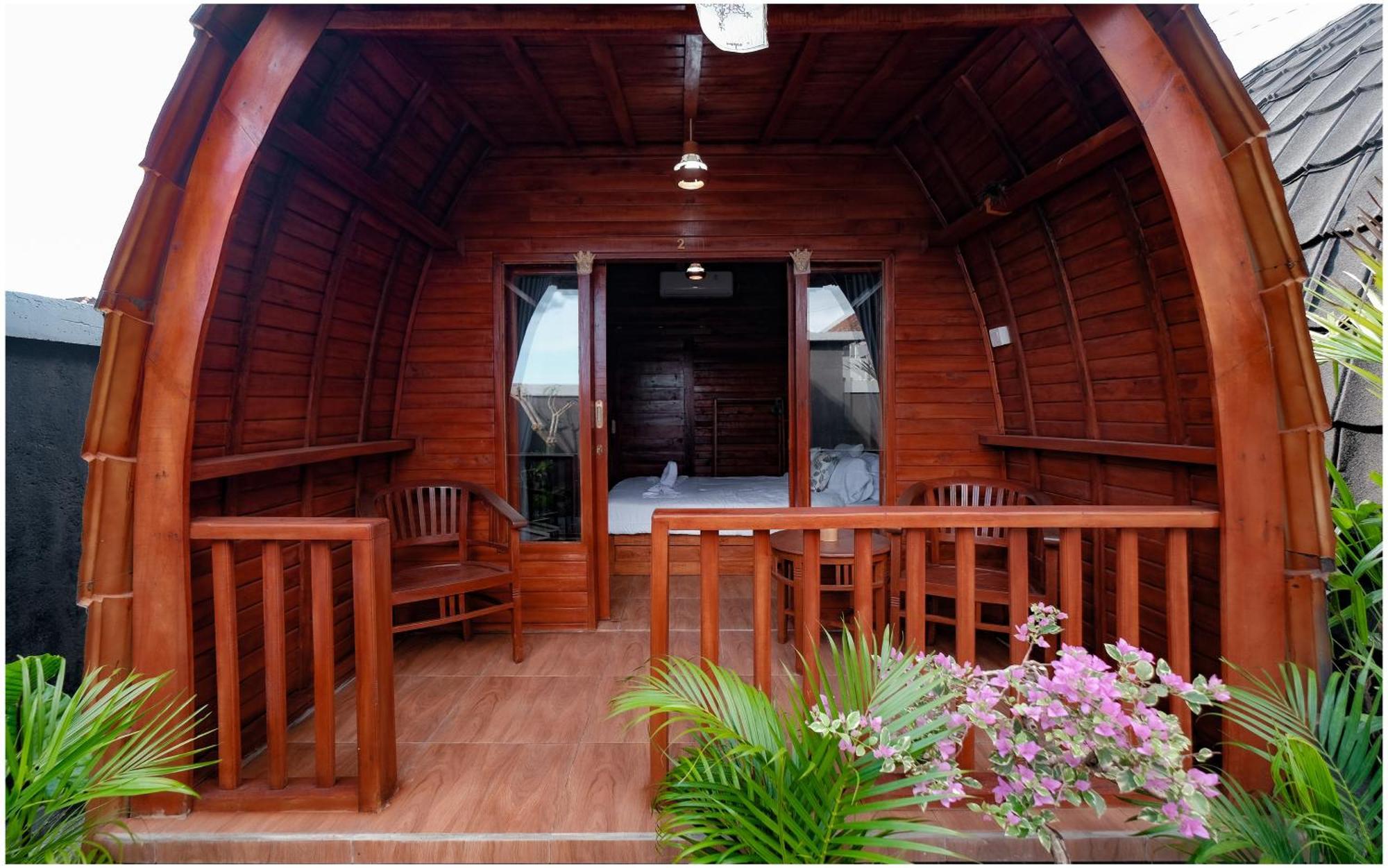 Hotel The Backyard House Selemadeg Exterior foto